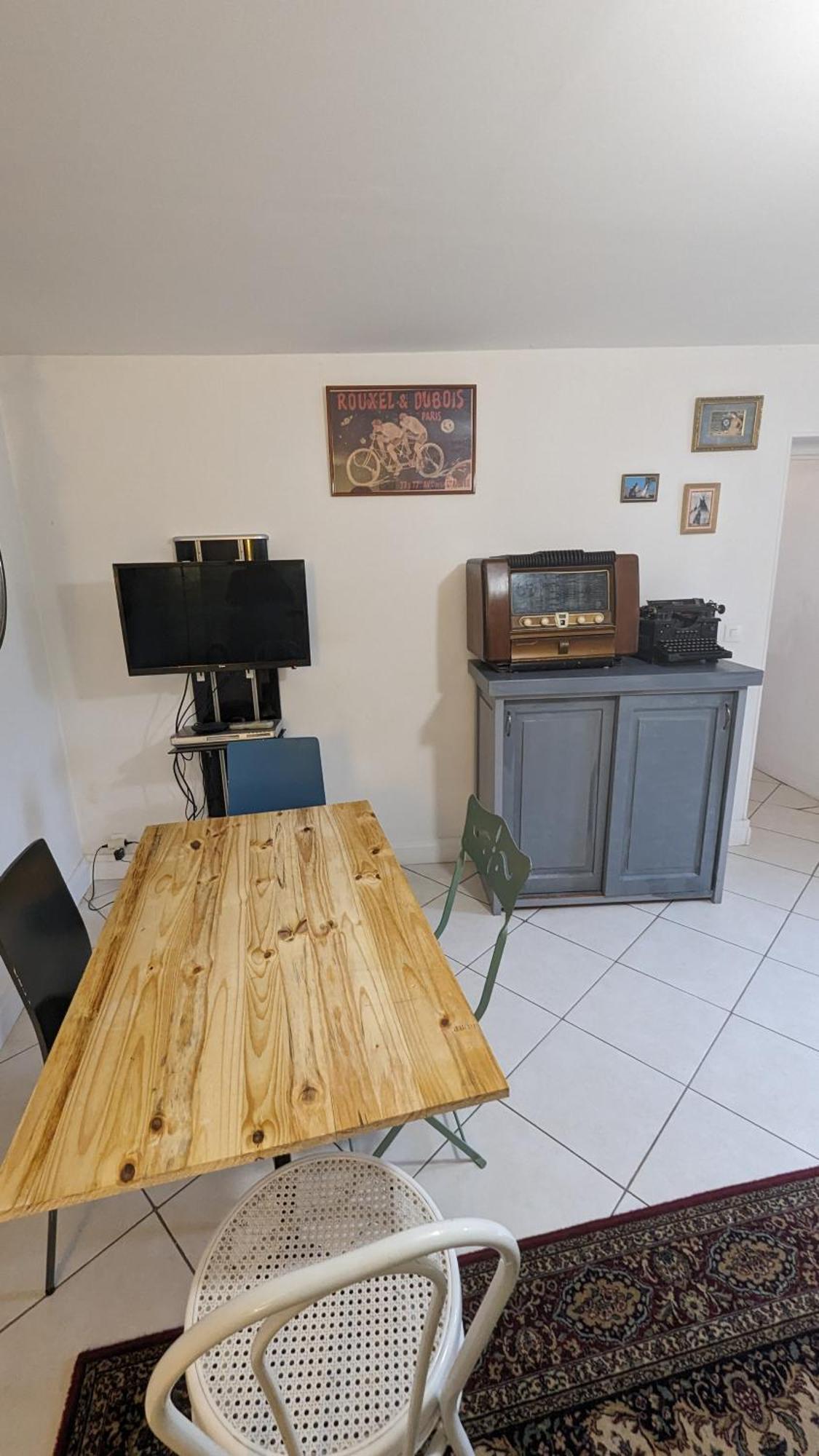 Chez Ma Petite Reine 1 Lägenhet Pontoise Exteriör bild
